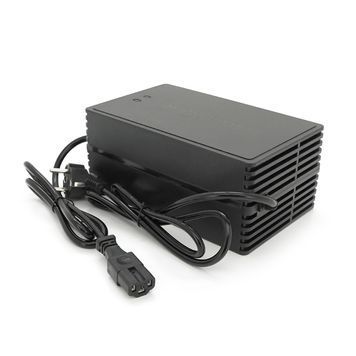 Зарядний пристрій для акумуляторів Li-ion 72V(88,2V),21S,8A,750W, індикація, 220х122х86mm, 1.5kg DRQ-LIO-858302 фото